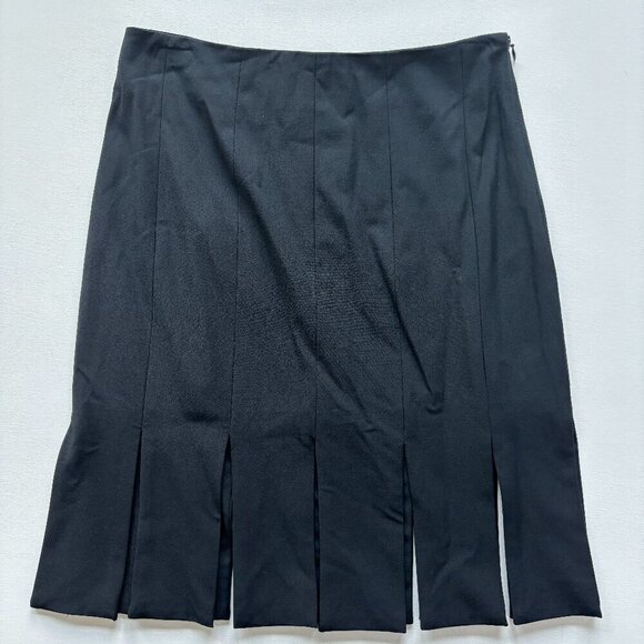 White House Black Market Women's Black Fringe Hem Size Zip Pencil Skirt Size 0 - Picture 1 of 9